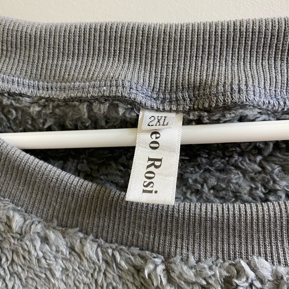 Sweater - Picture 2 of 2